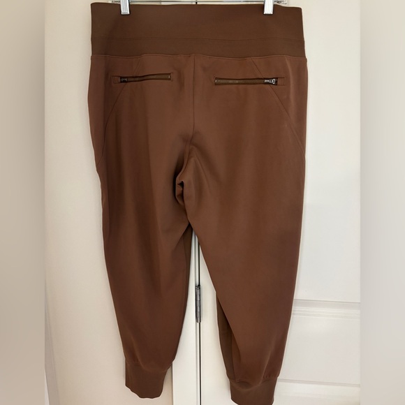 Athleta Venice High Rise Jogger in Brown, Size Large Petite, 25” Inseam #597888 - Picture 8 of 11